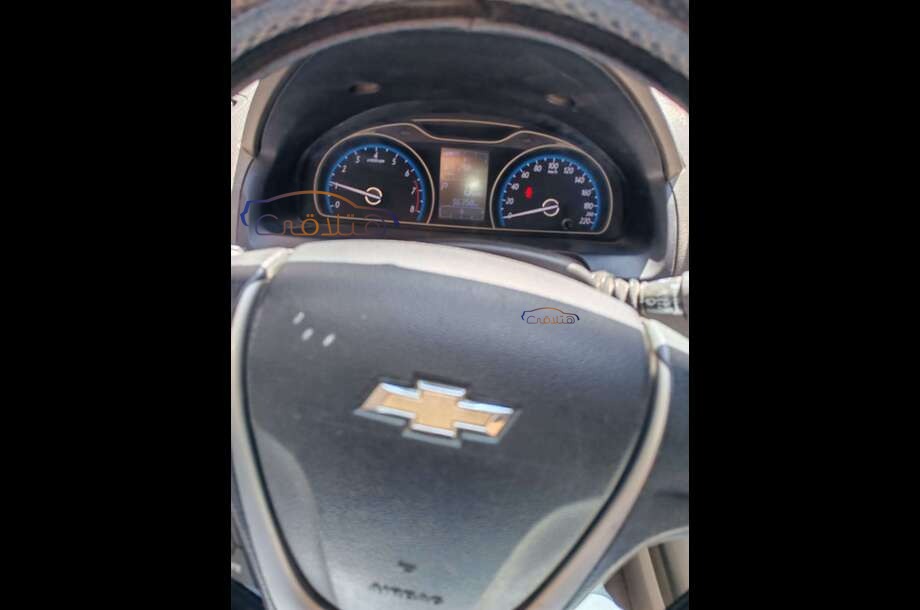 Optra Chevrolet أسود