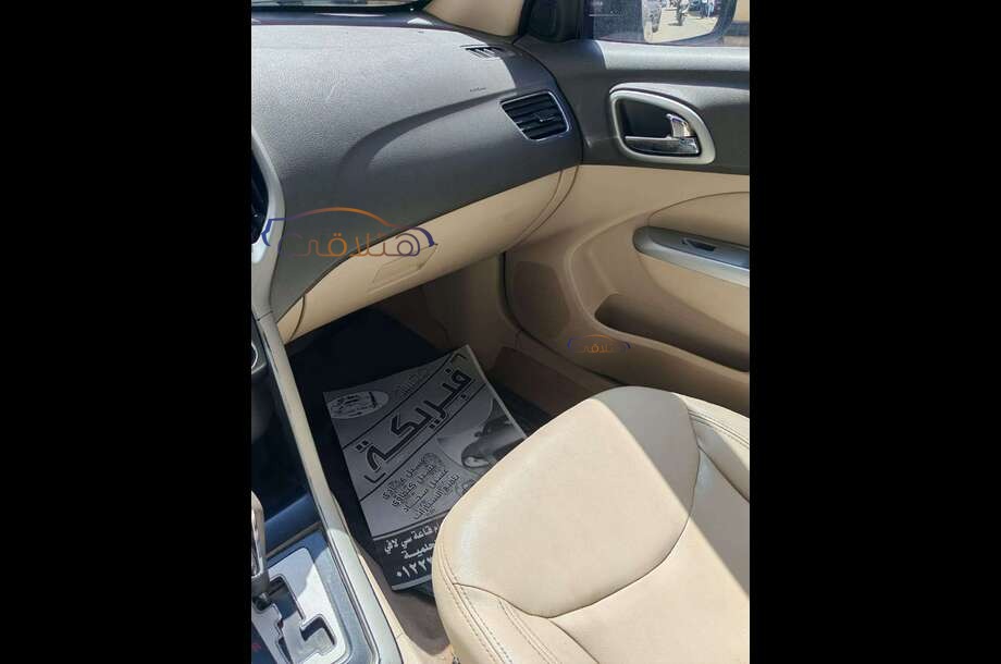 Optra Chevrolet أسود