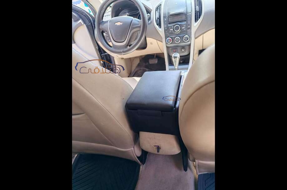 Optra Chevrolet أسود