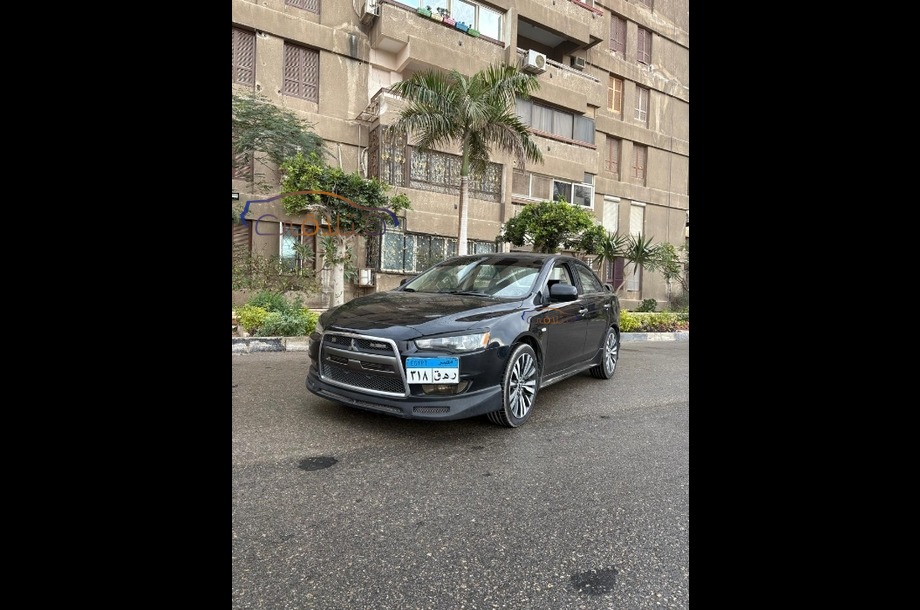 Lancer EX Shark Mitsubishi أسود