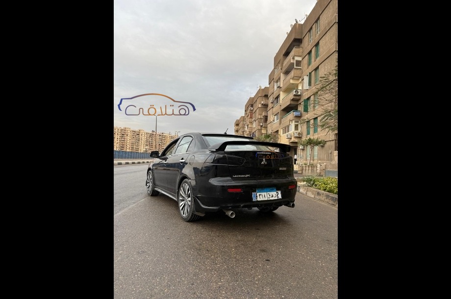 Lancer EX Shark Mitsubishi أسود
