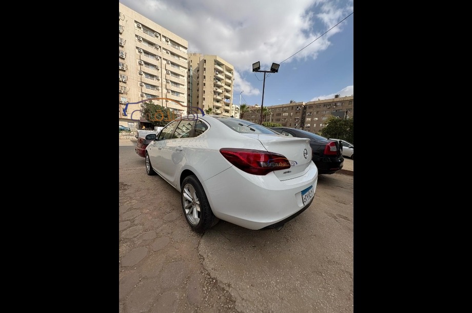 Astra Opel White