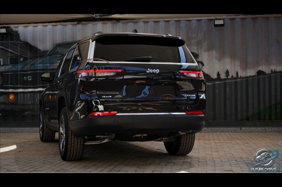 Grand Cherokee Jeep Black