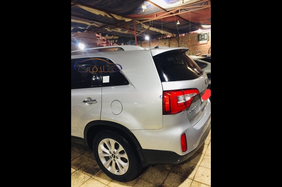 Sorento Kia فضي