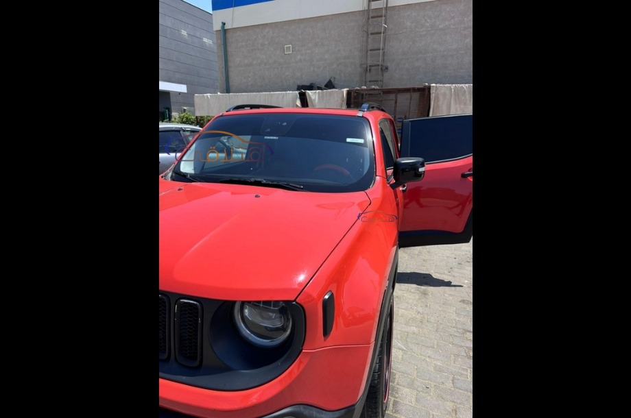 Renegade Jeep احمر