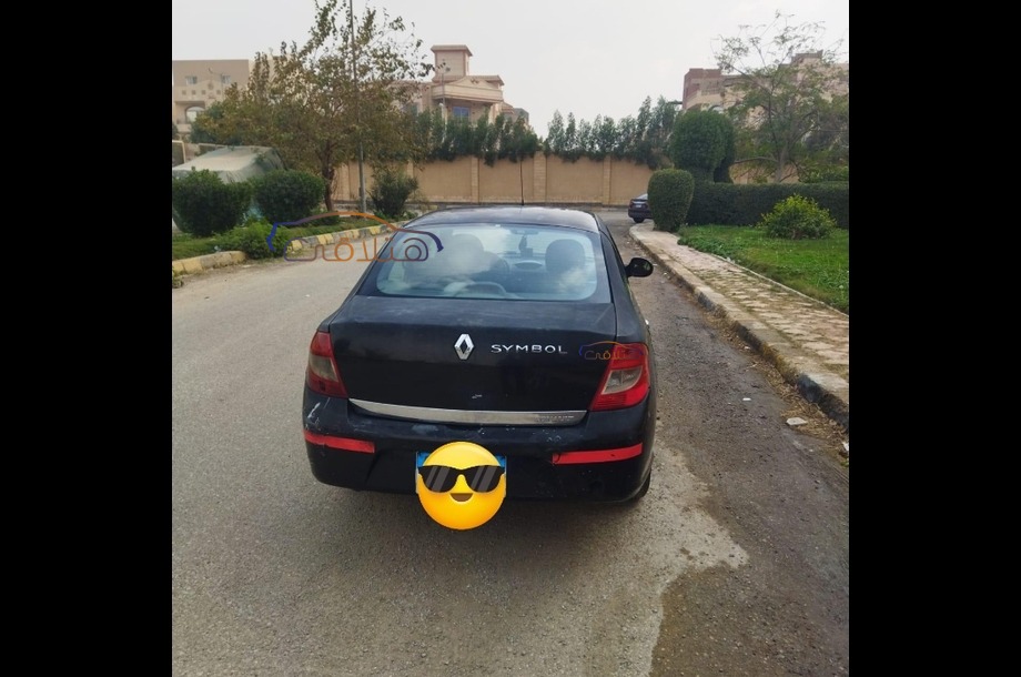 Symbol Renault أسود