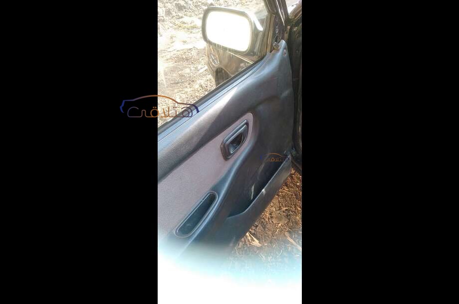 Excel Hyundai أسود