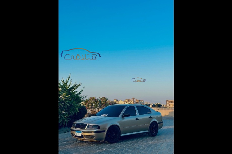 Octavia A4 Skoda Gold