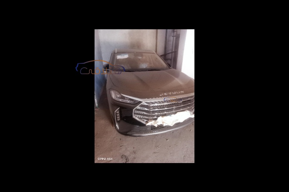 X 70 FL Jetour أسود