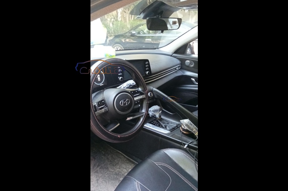 Elantra CN7 Hyundai Red