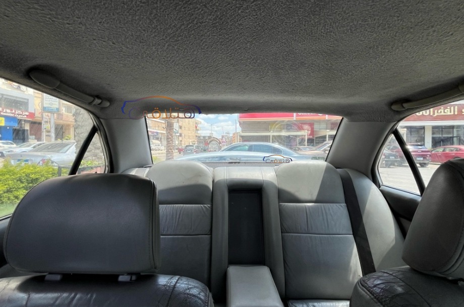 Lancer Puma Mitsubishi فضي