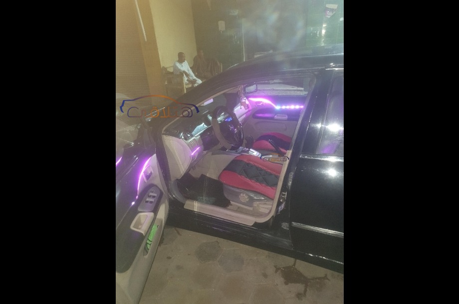 Lancer Puma Mitsubishi أسود