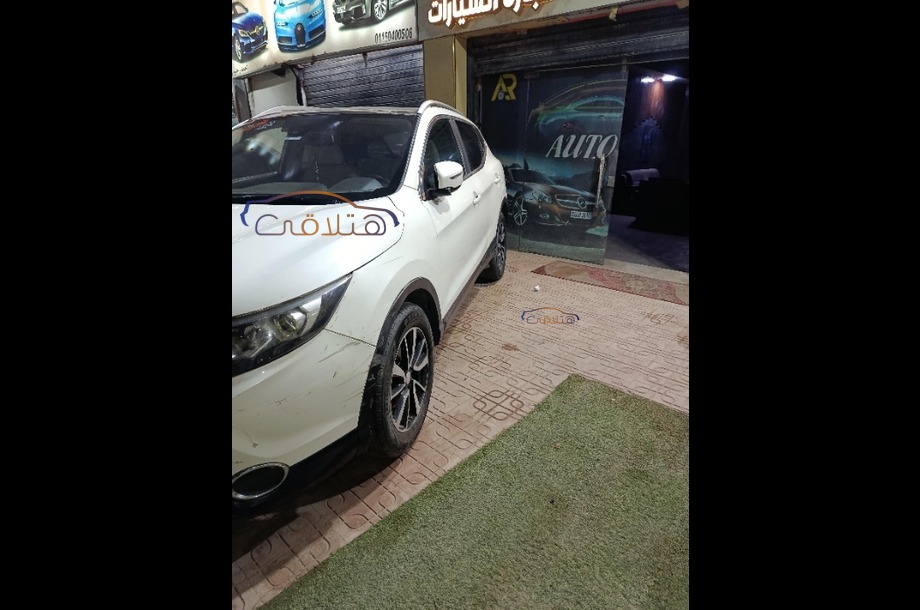 Qashqai Nissan أبيض