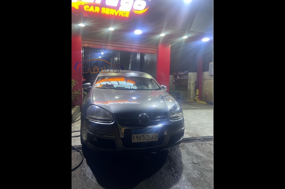 Jetta Volkswagen Gray