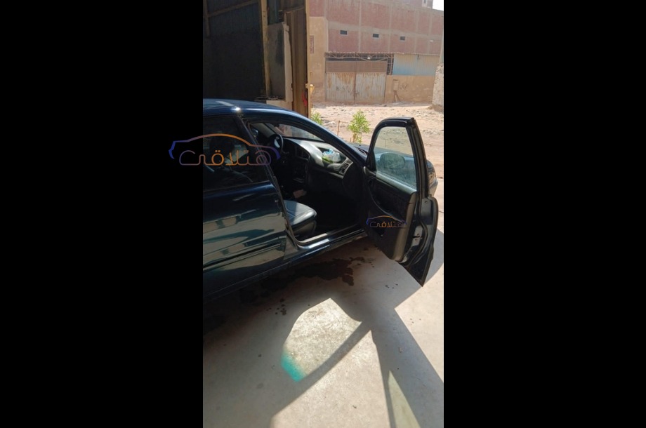 Lanos Daewoo أزرق