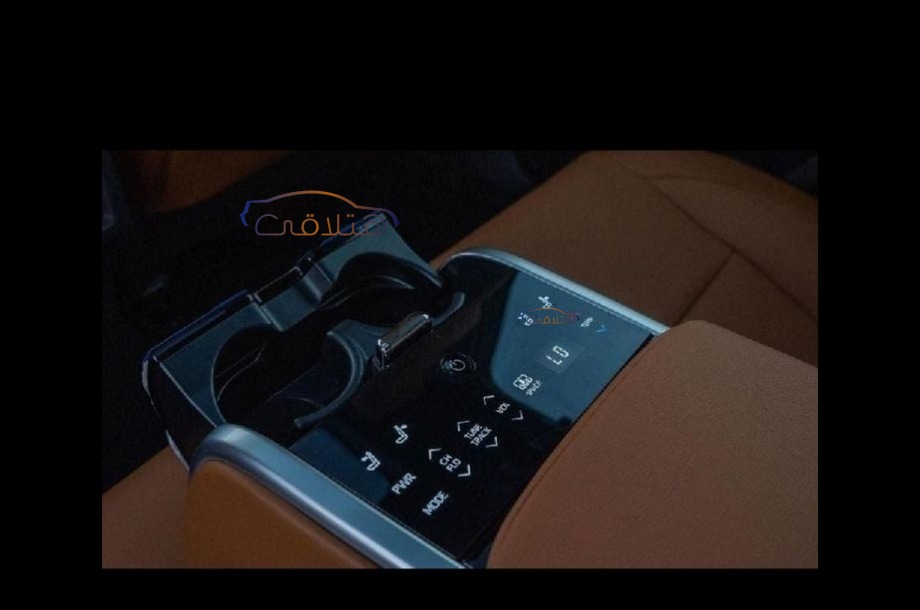 Camry Toyota أسود