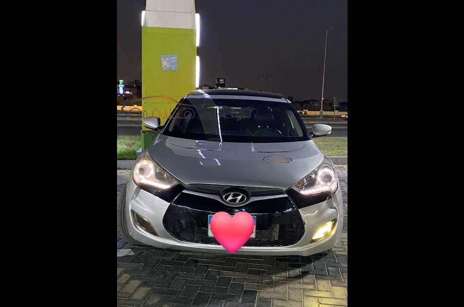 Veloster Hyundai رمادي
