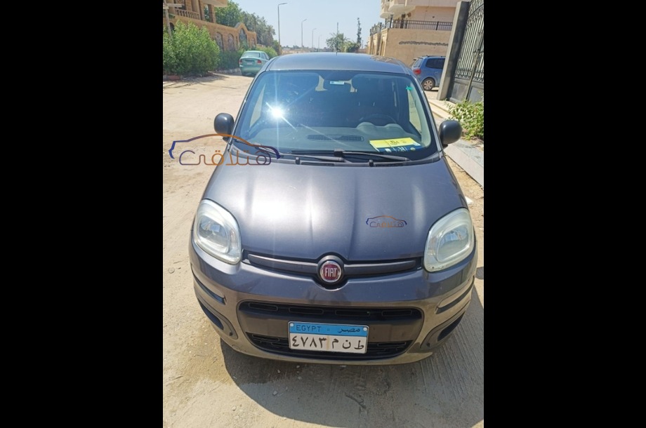 Panda Fiat فضي