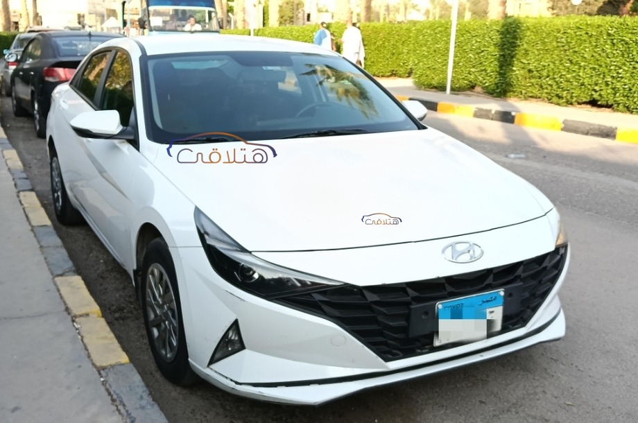 Elantra CN7 Hyundai White