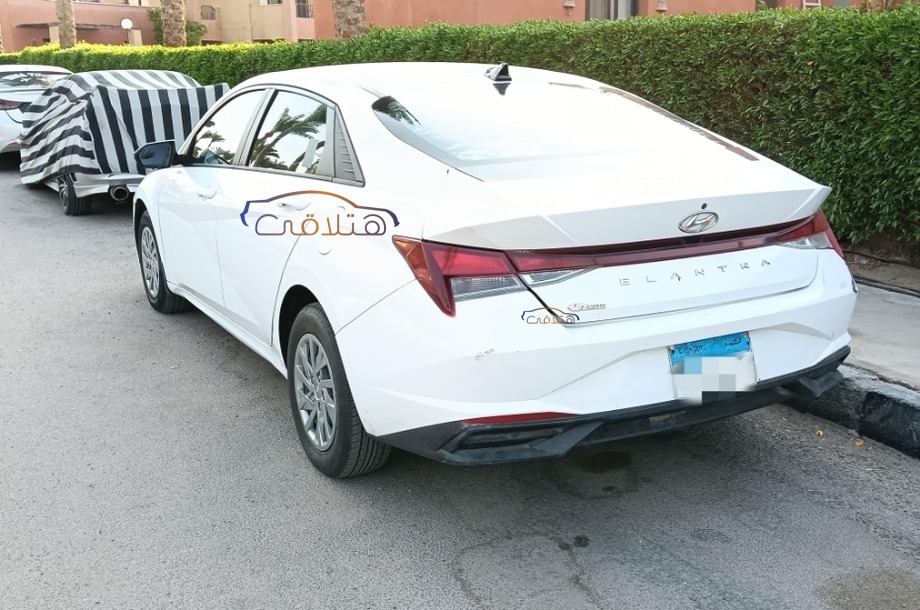 Elantra CN7 Hyundai White