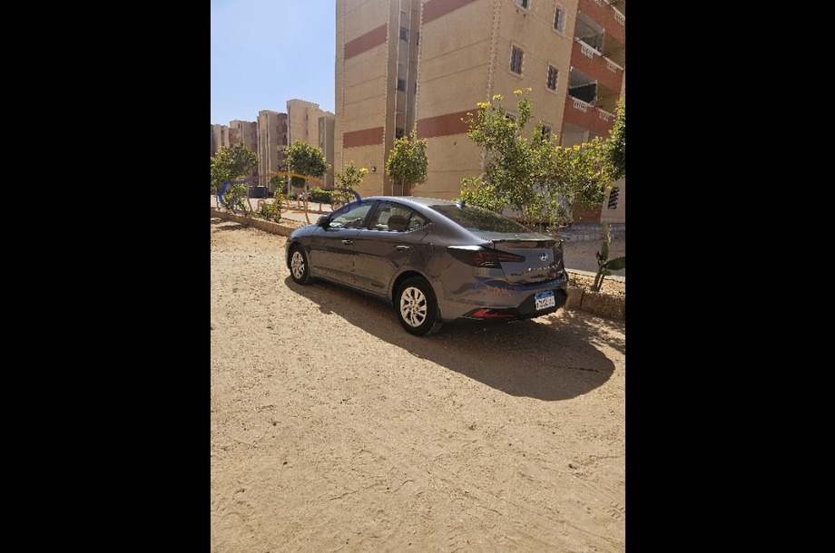 Elantra AD Hyundai بترولي