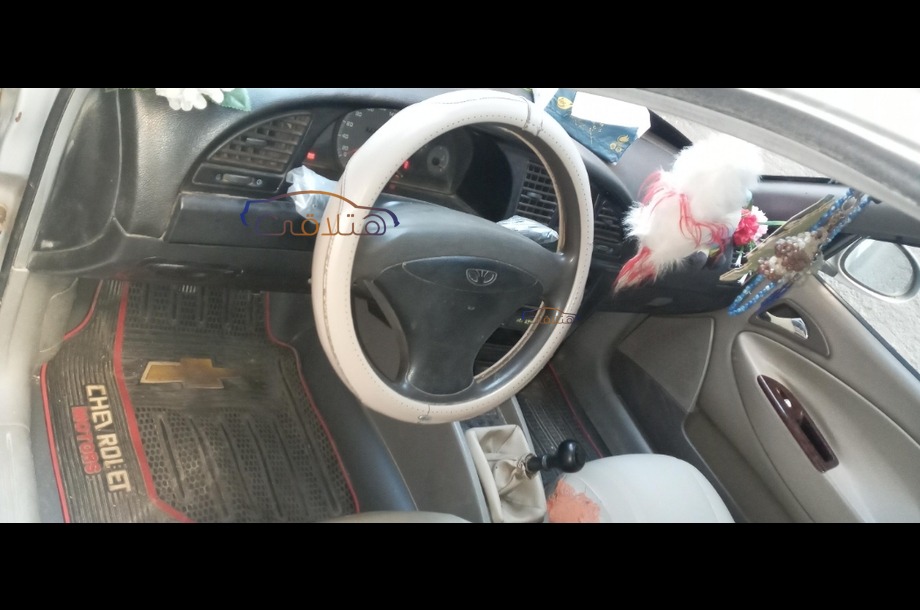 Nubira 2 Daewoo فضي