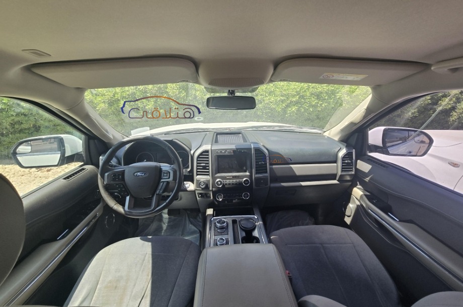 Expedition EL Ford أبيض