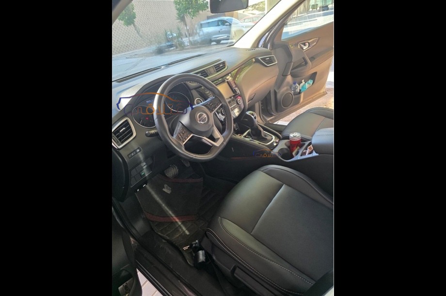 Qashqai Nissan رمادي