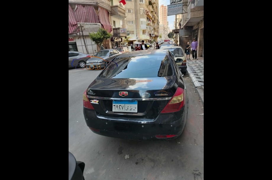 Emgrand 7 Geely أسود