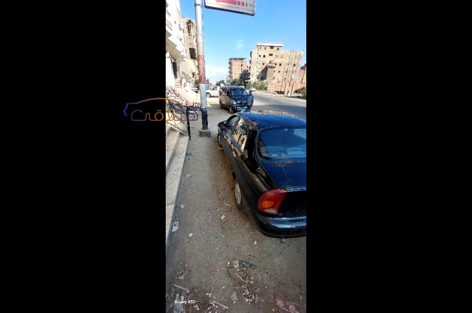 Lanos Daewoo أسود