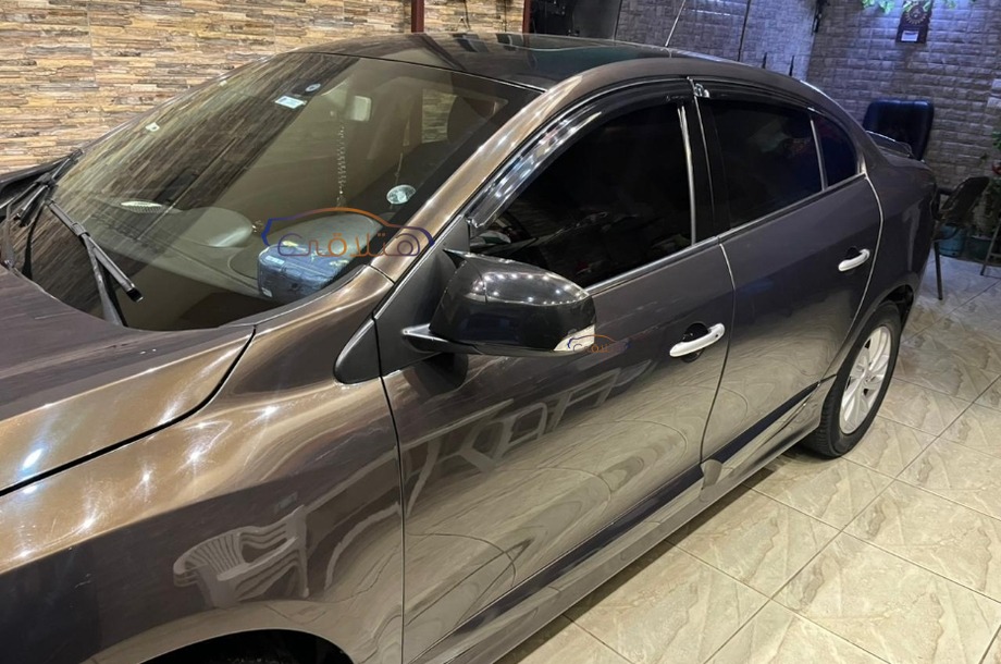 Fluence Renault موكا