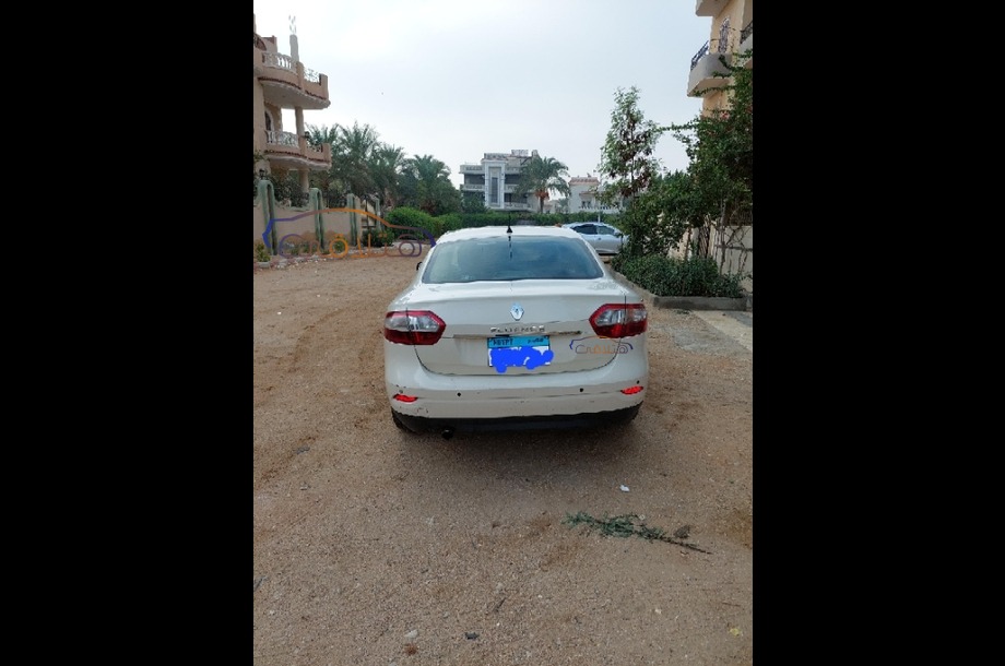 Fluence Renault بيج