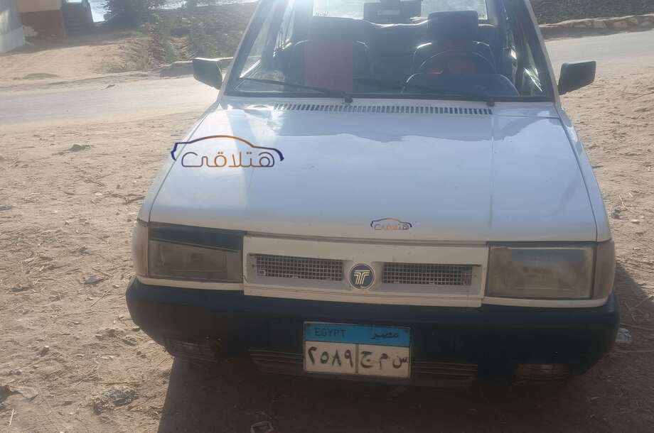 Shahin Fiat أبيض