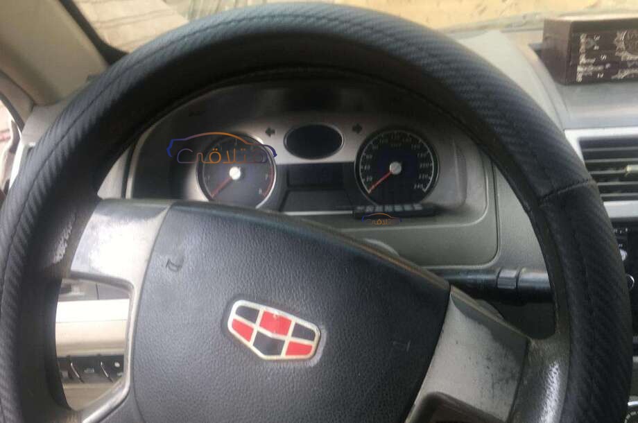 Emgrand 7 Geely أبيض