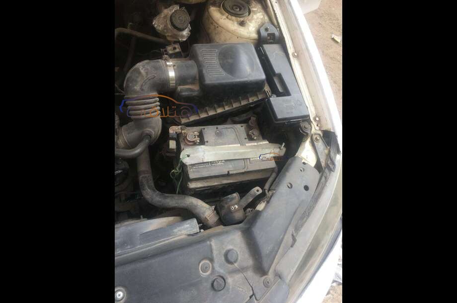 Emgrand 7 Geely أبيض