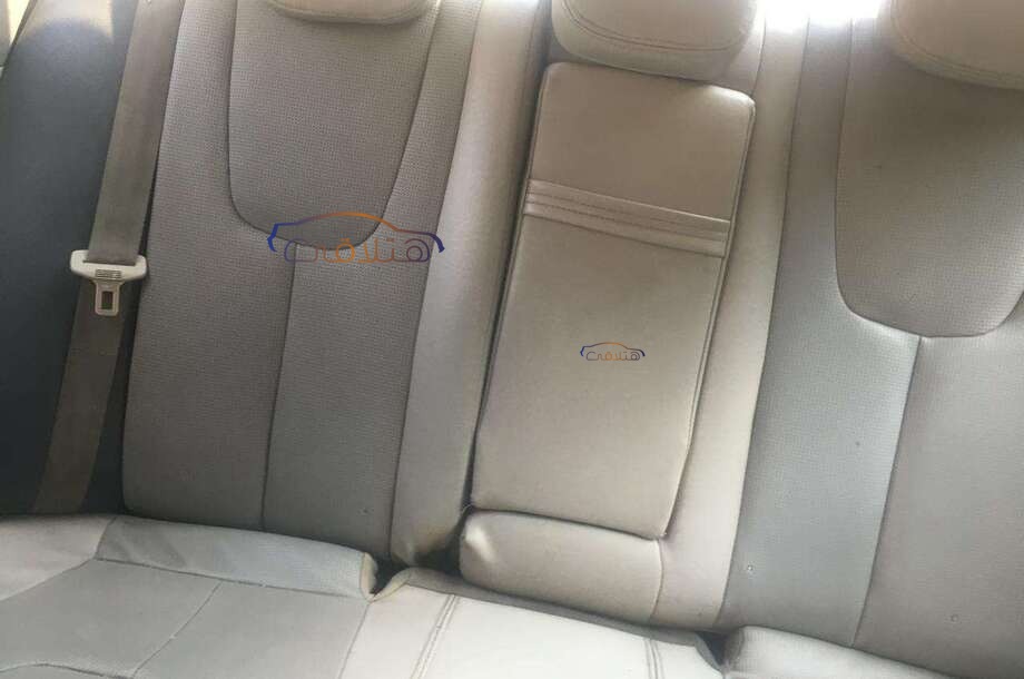 Emgrand 7 Geely أبيض