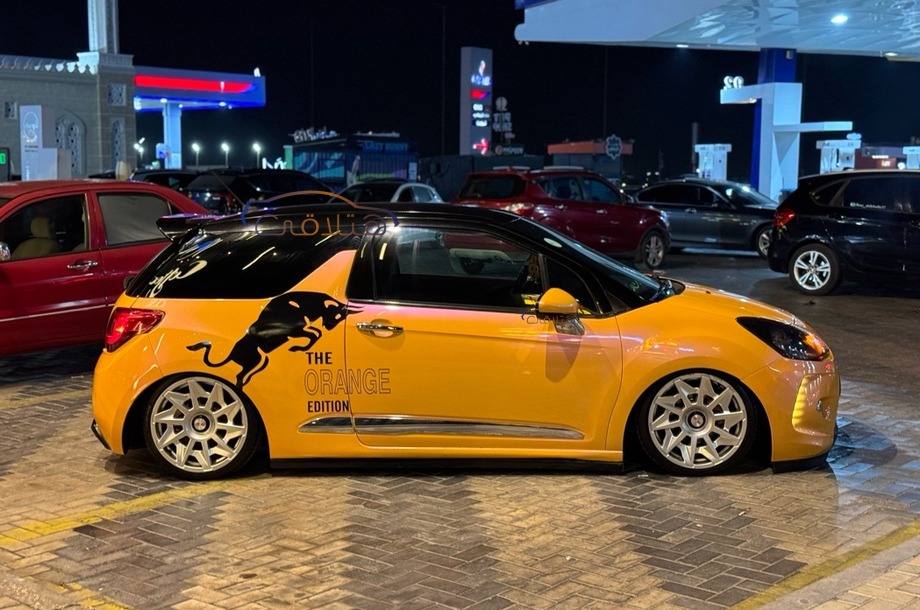 Ds3 Citroën برتقالى