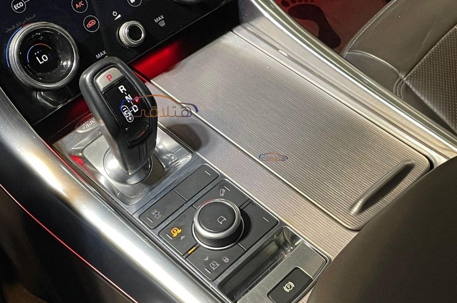 Sport Land Rover أبيض