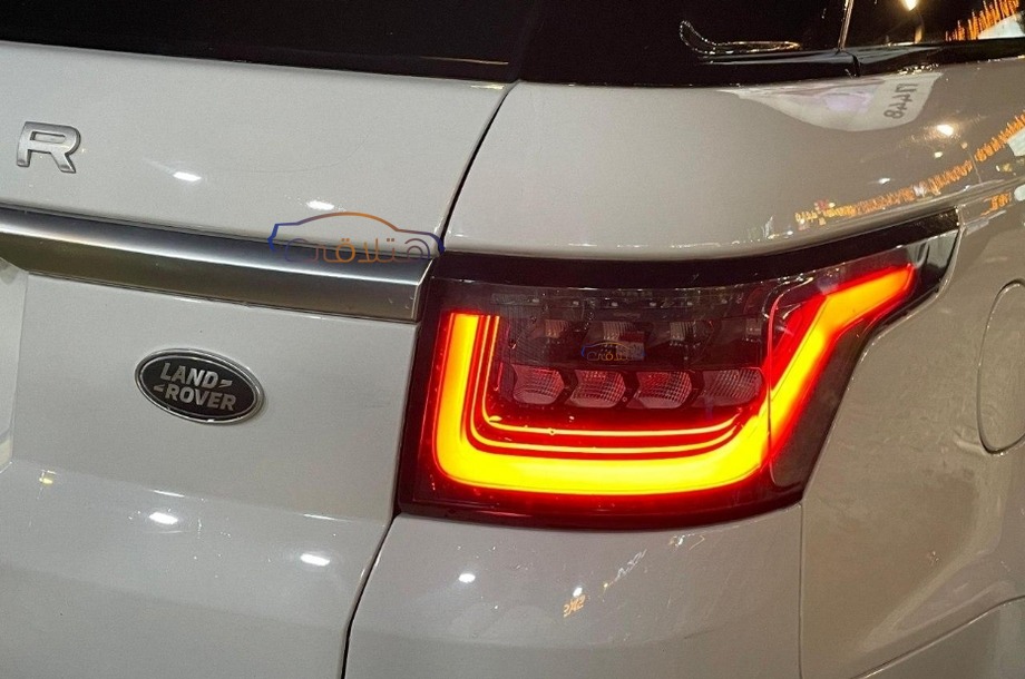 Sport Land Rover أبيض