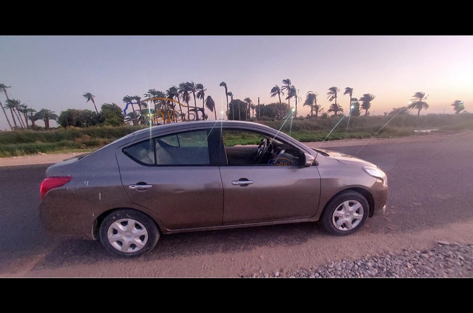 Sunny Nissan برونزي