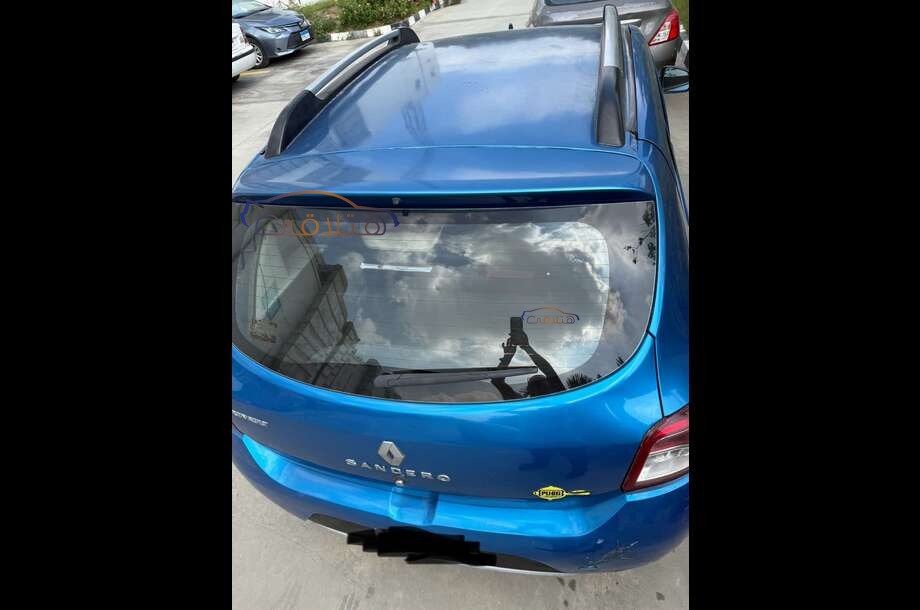 Sandero Step Way Renault أزرق