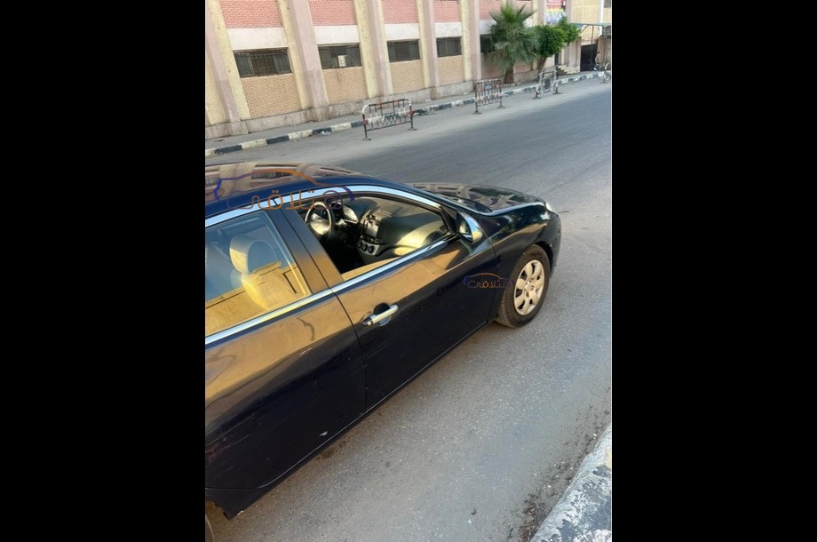 Elantra Hyundai Dark blue