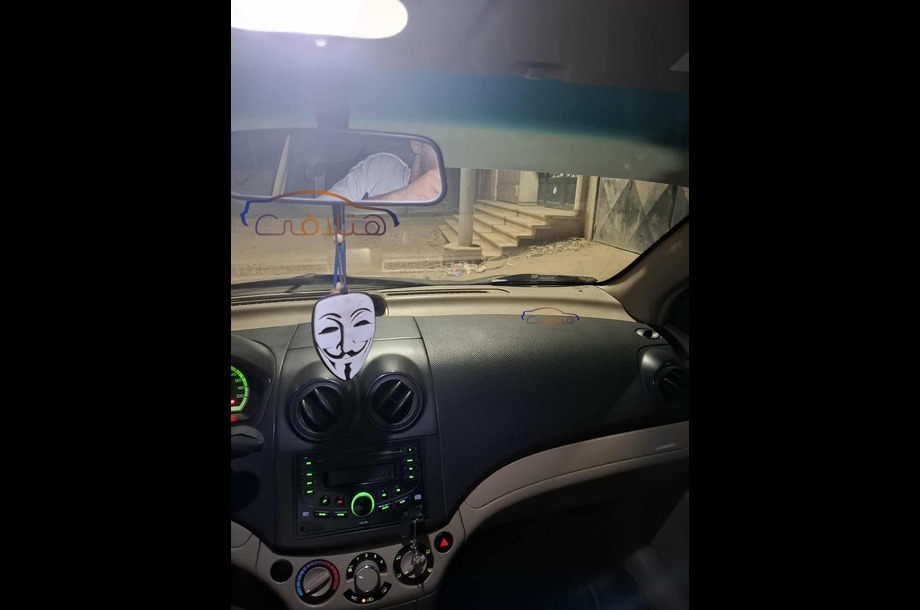 Aveo Chevrolet Silver