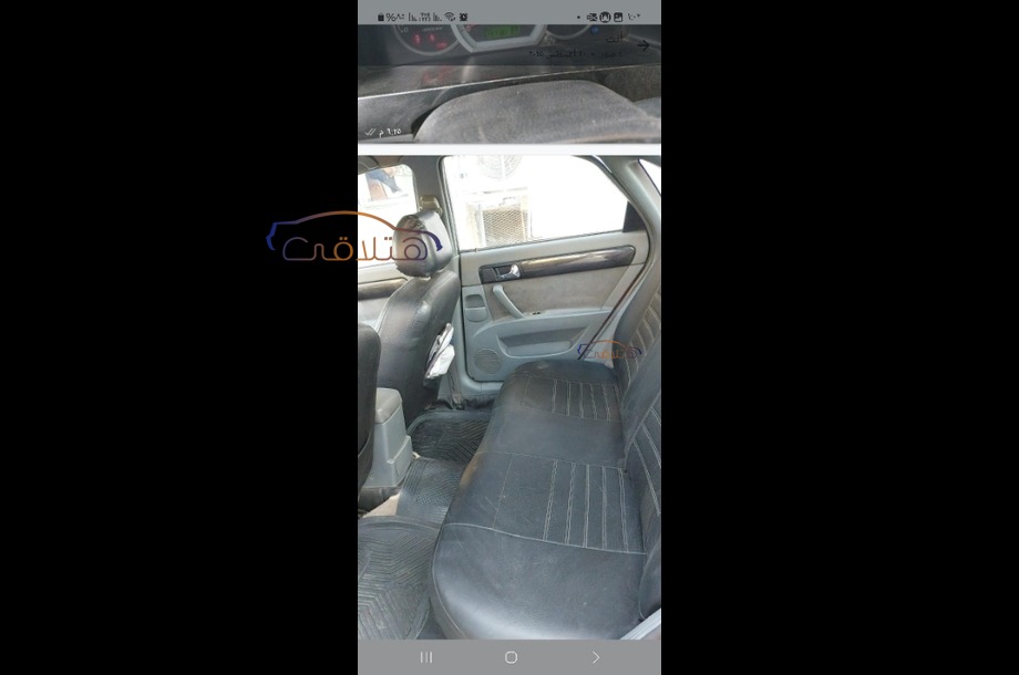 Optra Chevrolet احمر