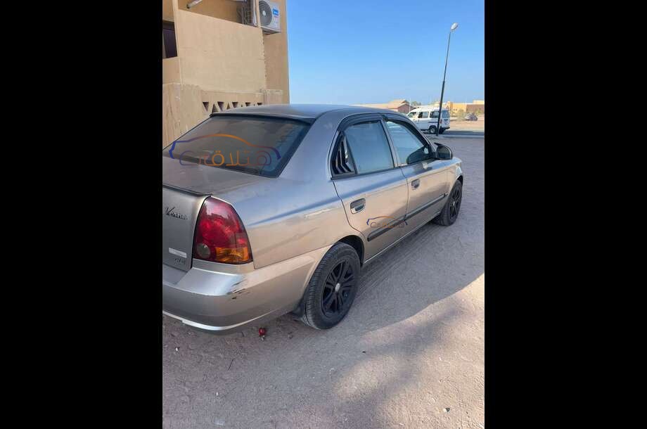 Verna Hyundai فيراني