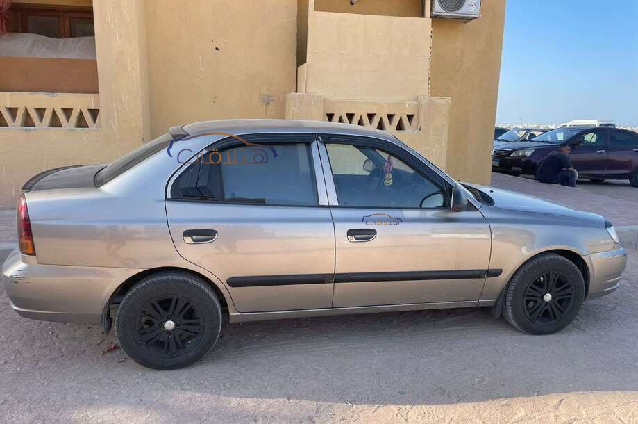 Verna Hyundai فيراني