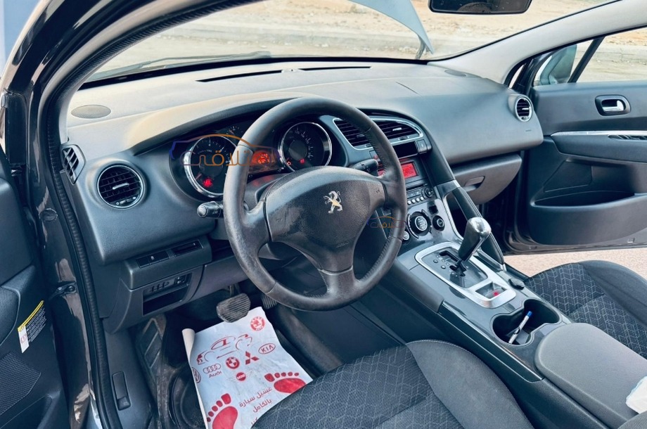 3008 Peugeot Dark grey