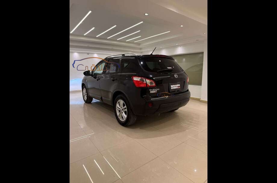 Qashqai Nissan Black