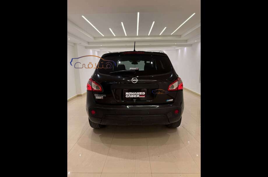 Qashqai Nissan Black