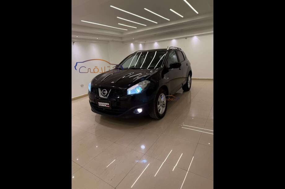 Qashqai Nissan Black